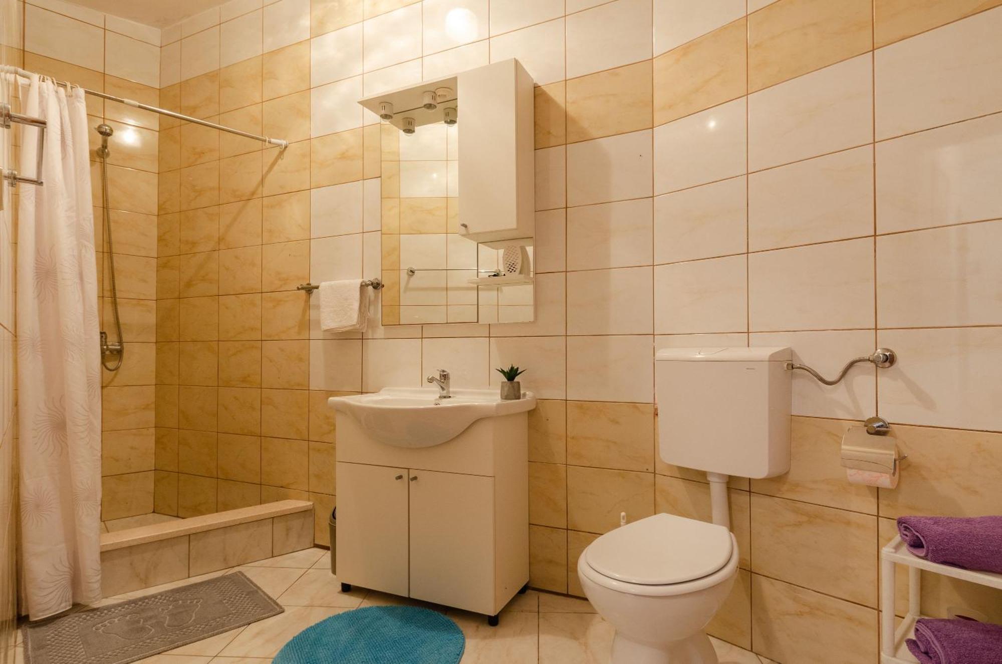 Apartmani Juraj Zavalatica Rom bilde
