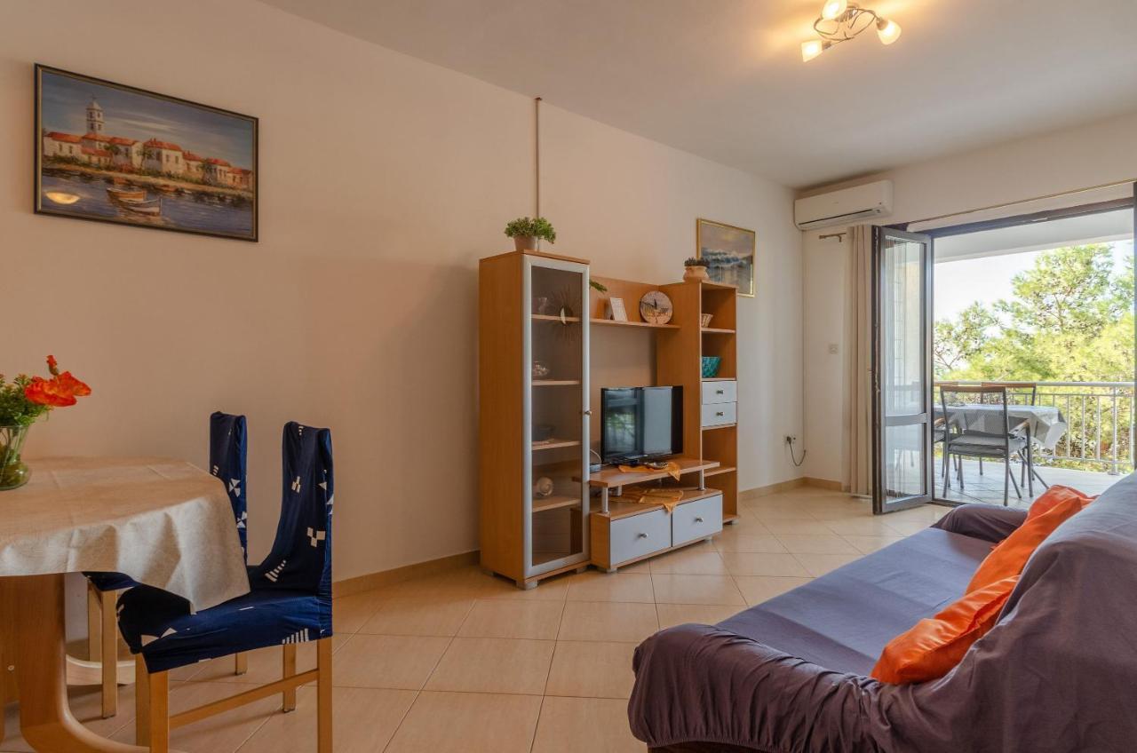 Apartmani Juraj Zavalatica Eksteriør bilde